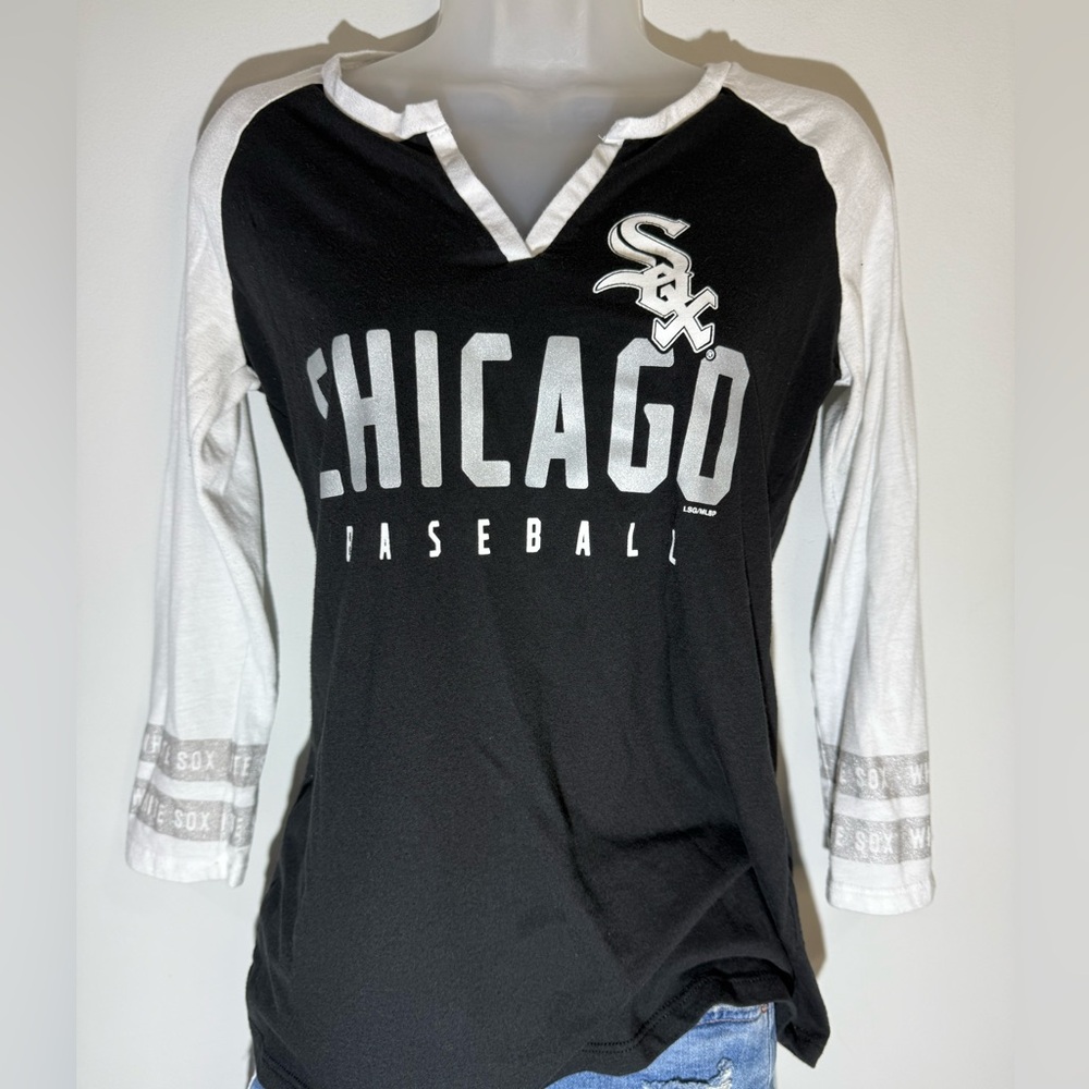Chicago White Sox Genuine Merchandise Black Tee